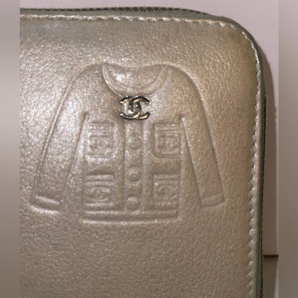 Chanel Long Zip Around Zippy Wallet CC Jacket Motif Leather Champagne Gold RARE - Picture 3 of 17